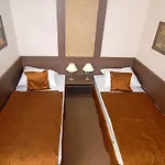 Sasanka * Ócsad